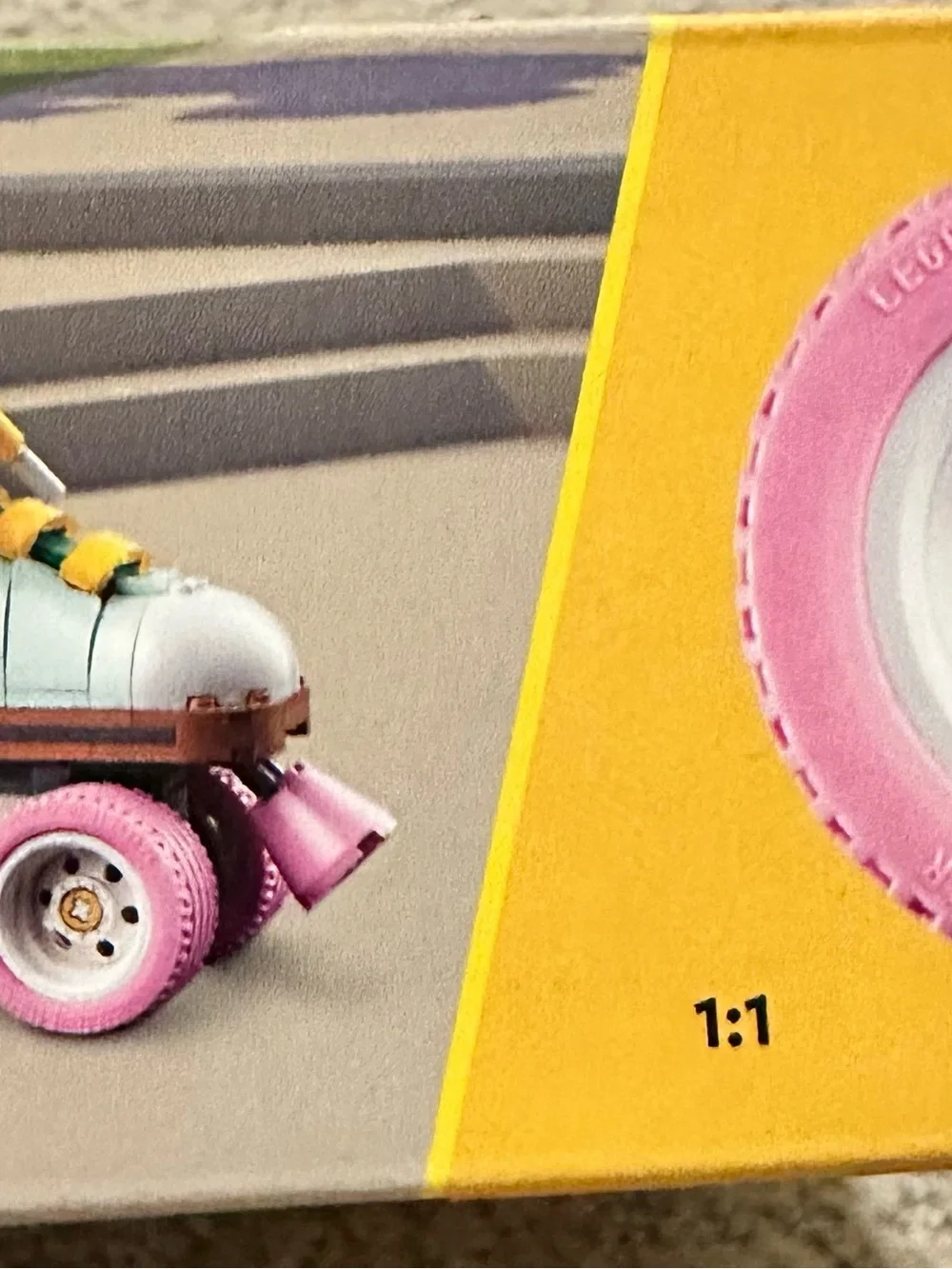 Lego Creator Retro Roller Skate in Teal, Pink & Yellow